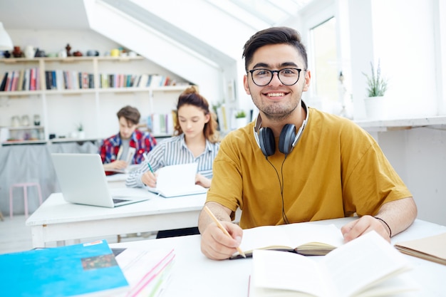 IGNOU MEC SOLVED ASSIGNMENT